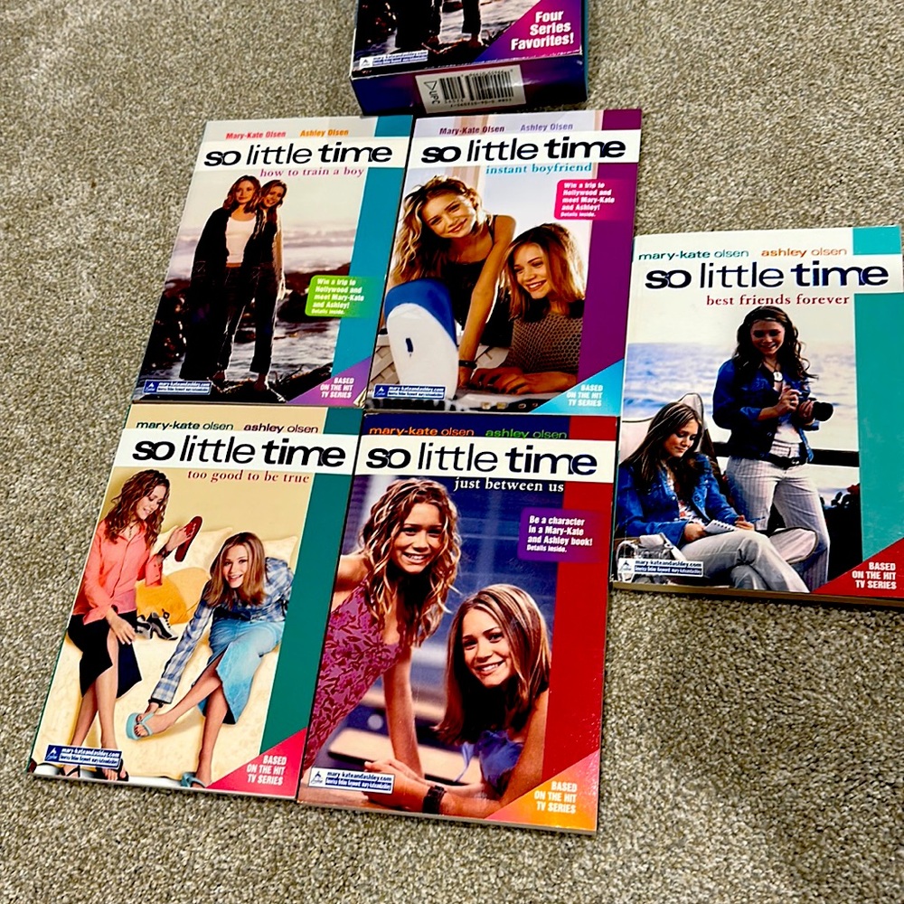Mary Kate and Ashley books-So Little Time